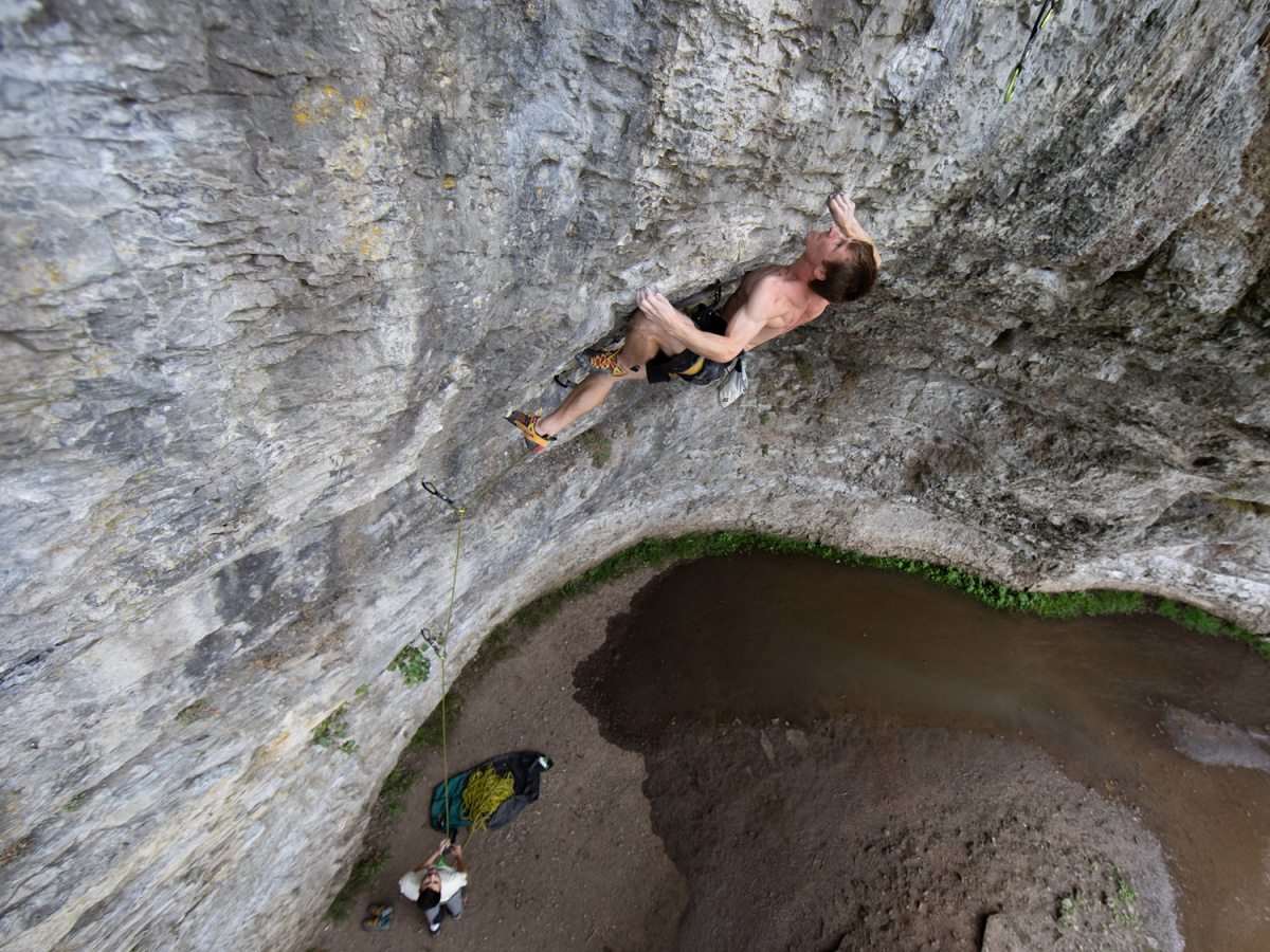 Pete Dawson  on The Bastard prior to his ascent. Photo: Marsha Balaeva/Monoculturefilms